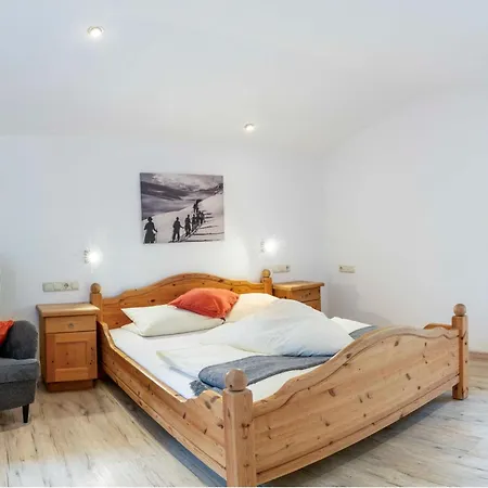 Guest house Haus Am Muehlroan 3*