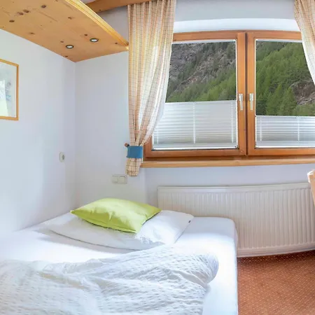 Haus Am Muehlroan 4*