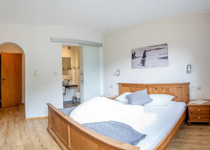 Haus Am Muehlroan Гостевой дом Зёльден